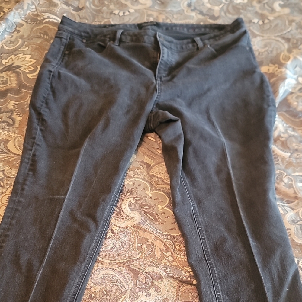 Stylish Black Jeans